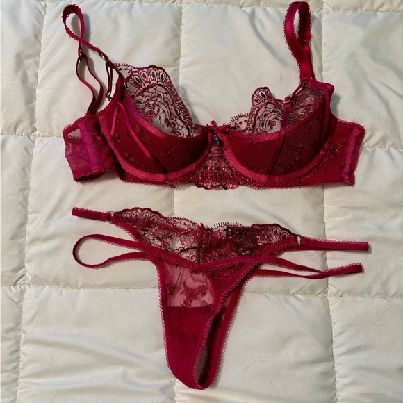 Honey Birdette Julie Berry Set - Bra 32D and Thong XS - Picture 4 of 6